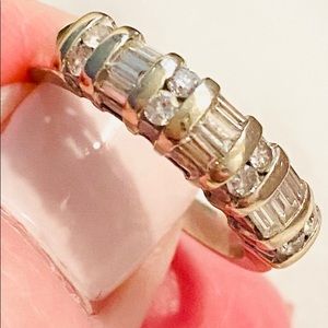 14 Karat Gold Diamond Ring.